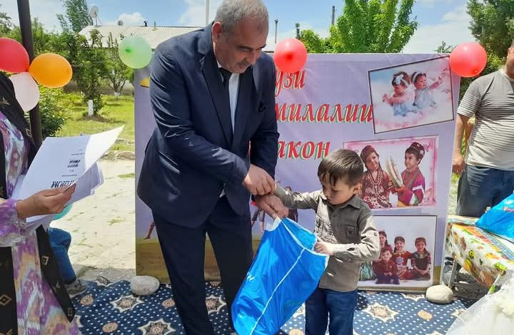  Таҷлили рӯзи кӯдакон